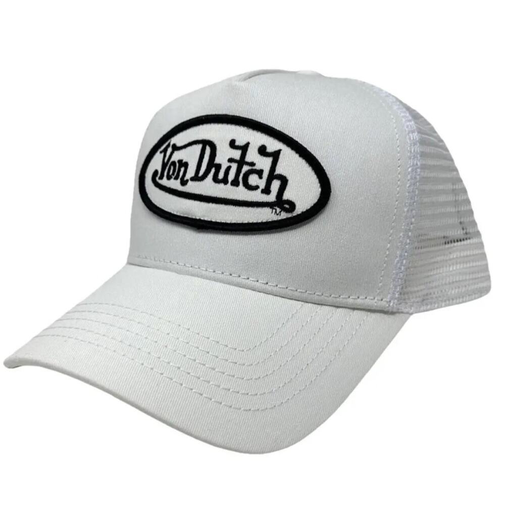 NWT Von Dutch white and black SnapBack trucker hat!